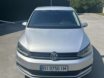 Авто Volkswagen Touran 2015 № 7842302