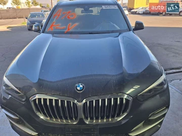 Авто BMW X5 2018 № 7842412