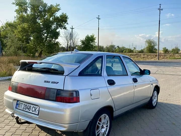 Авто ВАЗ 2112 2007 № 7842436