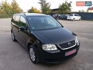 Авто Volkswagen Touran 2004 № 7842525