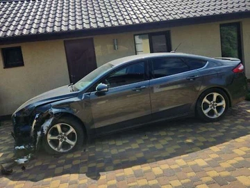 Авто Ford Fusion 2015 № 7842527