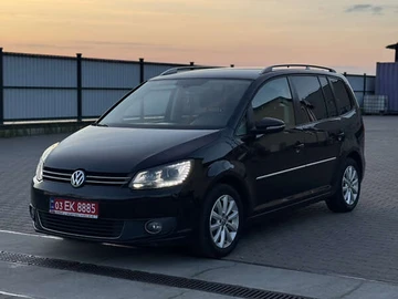 Авто Volkswagen Touran 2015 № 7842629