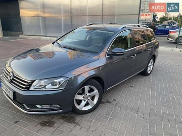 Авто Volkswagen Passat 2013 № 7842656
