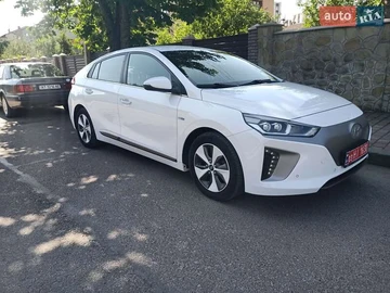 Авто Hyundai Ioniq 2017 № 7842679