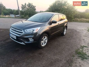 Авто Ford Escape 2019 № 7842709