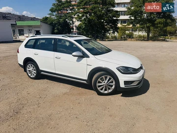 Авто Volkswagen Golf Alltrack 2017 № 7842717