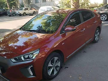 Авто Hyundai Ioniq 2019 № 7842729
