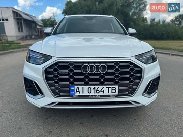 Авто Audi Q5 2023 № 7842818