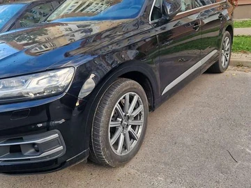 Авто Audi Q7 2018 № 7842823