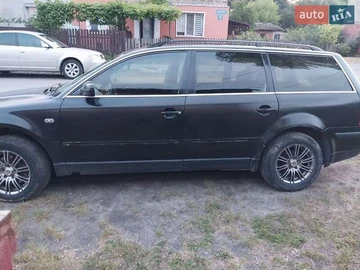 Авто Volkswagen Passat 2001 № 7842863