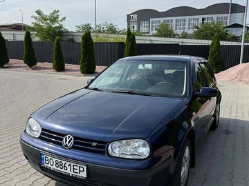 Авто Volkswagen Golf 2002 № 7842935