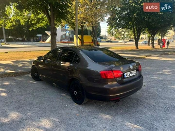 Авто Volkswagen Jetta 2010 № 7843022