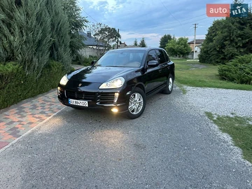 Авто Porsche Cayenne 2007 № 7843035