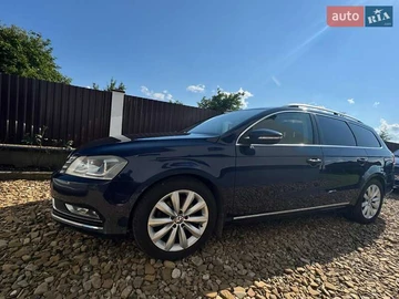 Авто Volkswagen Passat 2011 № 7843058