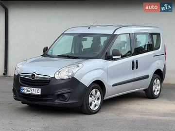 Авто Opel Combo 2015 № 7843062