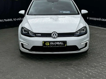 Авто Volkswagen E-Golf 2016 № 7843066