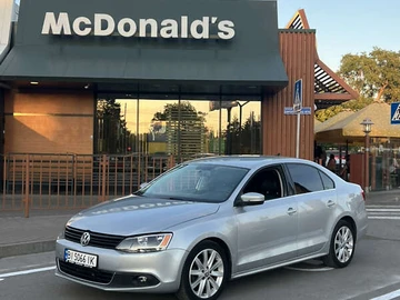 Авто Volkswagen Jetta 2013 № 7843068
