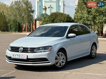 Авто Volkswagen Jetta 2017 № 7843102