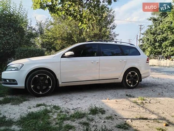 Авто Volkswagen Passat 2012 № 7843139