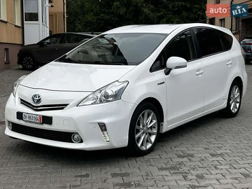Авто Toyota Prius V 2014 № 7843168