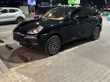 Авто Porsche Cayenne 2013 № 7843268