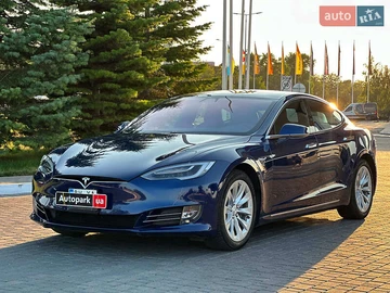 Авто Tesla Model S 2019 № 7843275
