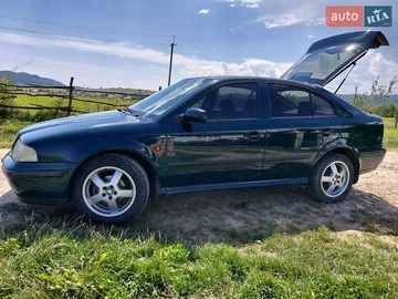 Авто Skoda Octavia 2000 № 7843430