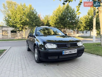 Авто Volkswagen Golf 2001 № 7843445