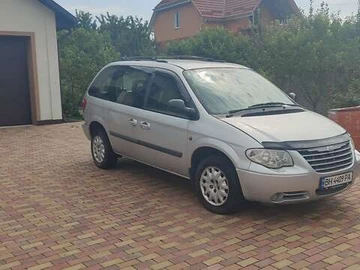 Авто Chrysler Voyager 2004 № 7843470