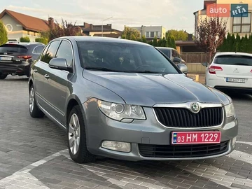 Авто Skoda Superb 2009 № 7843560