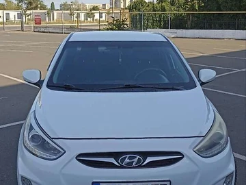 Авто Hyundai Accent 2013 № 7843619