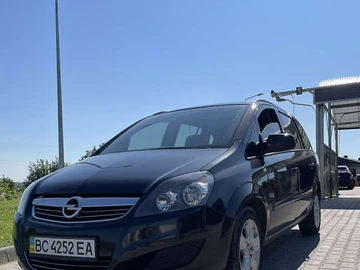 Авто Opel Zafira 2013 № 7843626