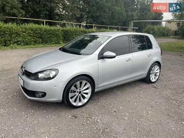 Авто Volkswagen Golf 2010 № 7843636