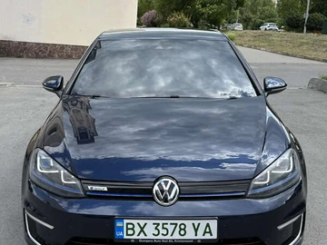 Авто Volkswagen E-Golf 2014 № 7843669