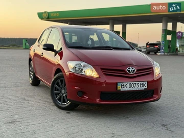 Авто Toyota Auris 2012 № 7843749