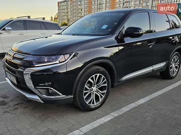 Авто Mitsubishi Outlander 2017 № 7843899