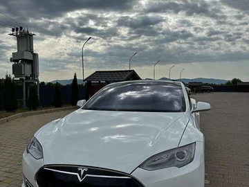 Авто Tesla Model S 2014 № 7843975