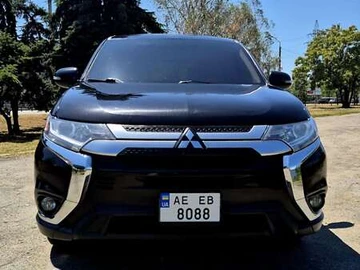 Авто Mitsubishi Outlander 2019 № 7843985