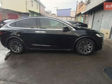 Авто Tesla Model X 2017 № 7844028