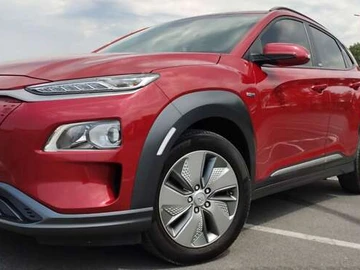 Авто Hyundai Kona Electric 2020 № 7844049