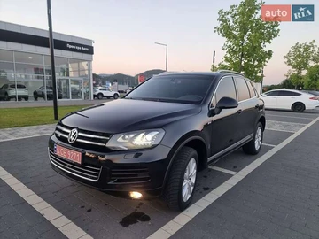 Авто Volkswagen Touareg 2012 № 7844116