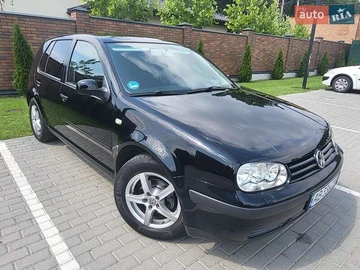 Авто Volkswagen Golf 2002 № 7844164