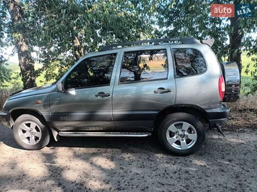 Авто Chevrolet Niva 2008 № 7844339