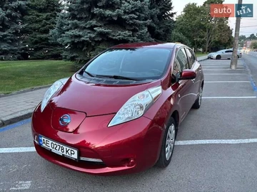 Авто Nissan Leaf 2015 № 7844382