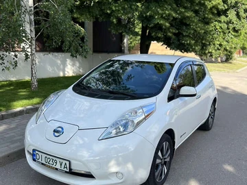 Авто Nissan Leaf 2015 № 7844396