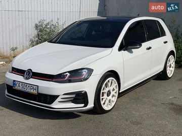 Авто Volkswagen Golf Gti 2019 № 7844504