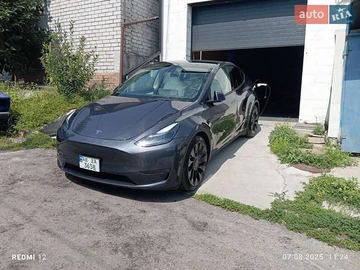 Авто Tesla Model Y 2022 № 7844530