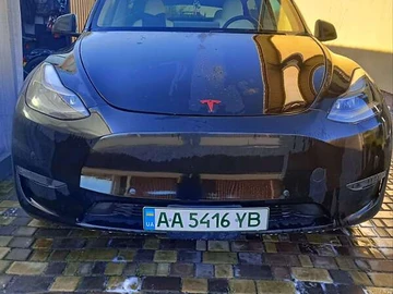 Авто Tesla Model Y 2023 № 7844545