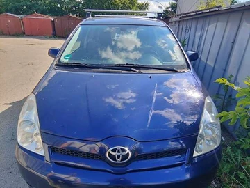 Авто Toyota Corolla Verso 2004 № 7844613