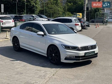 Авто Volkswagen Passat 2018 № 7844839